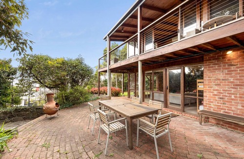 Lorne House | Bay Vista