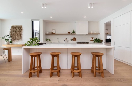 Blairgowrie House | Bayleaf Beauty in Blairgowrie with pool