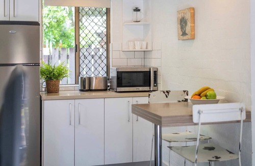 Byron Bay House | Bayshore Bungalow 4 - Oceanstays