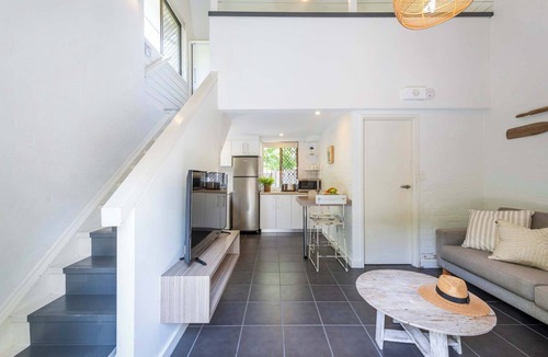 Byron Bay House | Bayshore Bungalow 9 - Oceanstays