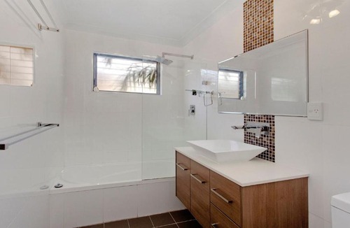 North Haven House | Bayside Delight