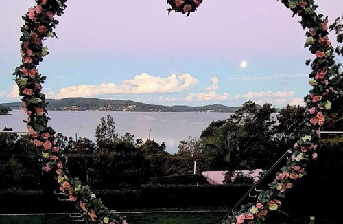 Tascott House | Bayview Luxe Retreat | Luxury Central Coastal Escape with Panoramic Water Views