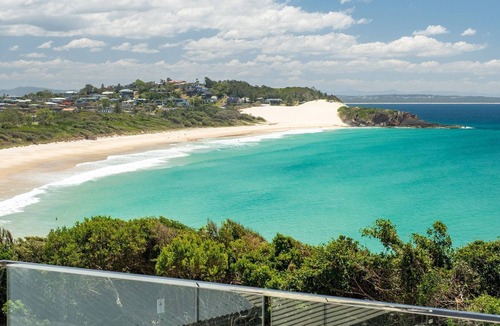 Forster House | Beach Break, Stunning View & Fantastic House
