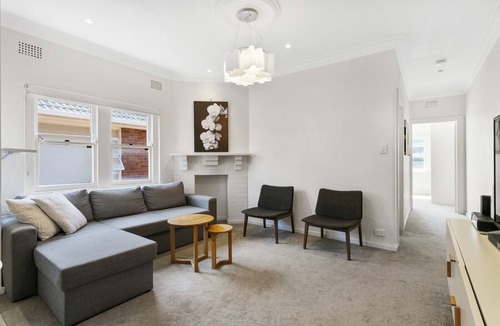 North Bondi Apartment | Beach Breeze on Ben Buckler