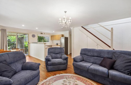 Safety Beach House | Beach Cottage