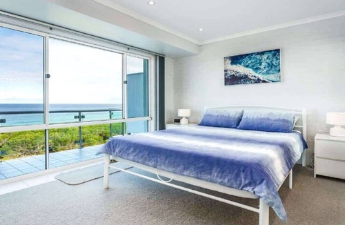 Tura Beach Apartment | Beach Front Surf Circle, Tura Beach