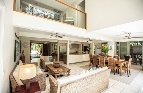 Port Douglas House | Beach Frontage Luxury Home on 4 Mile Beach Port Douglas