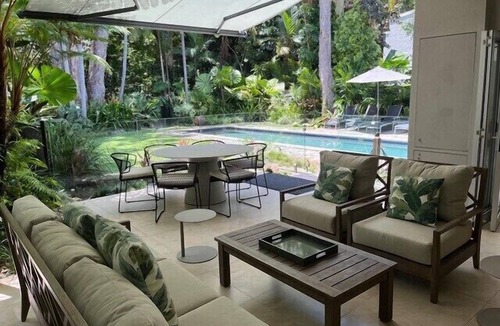 Port Douglas House | Beach Frontage Luxury Home on 4 Mile Beach Port Douglas