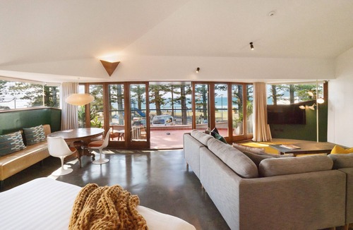 Byron Bay Hotel | Beach Hotel Resort