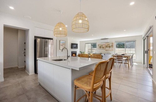 Rosebud House | Beach House 39 | Luxury Rosebud Escape, Perfect for Families & Friends