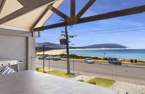 Fingal Bay House | Beach House 72A Marine Drive - Across the road from Fingal Bay Beach