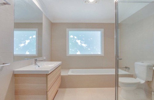 Shoreham House | BEACH RETREAT - Shoreham