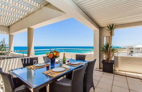 Cottesloe Apartment | Beach View Apartment in Cottesloe