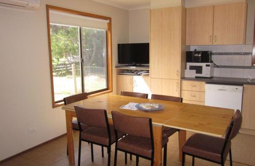 Smiths Beach House | Beachcomber Bliss