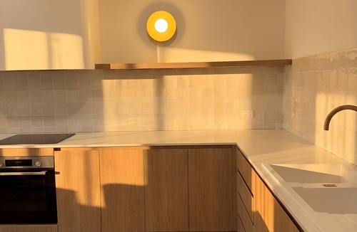 Henley Beach Apartment | Beachfront 3BR | New Renovation, Sauna, Pool Table