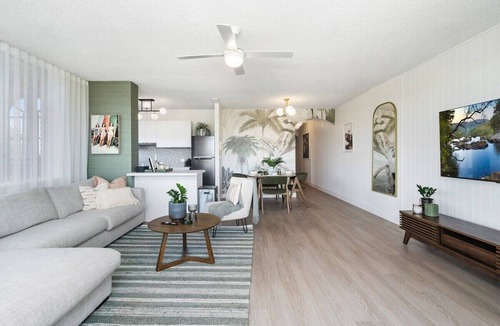 Broadbeach Apartment | Beachfront Bliss 2BR Broadbeach