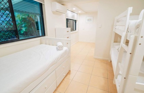Buddina House | Beachfront with pool, ocean views and pet friendly