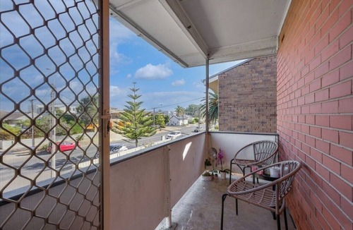 West Beach Apartment | Beachside Bliss | Walk to the Sand