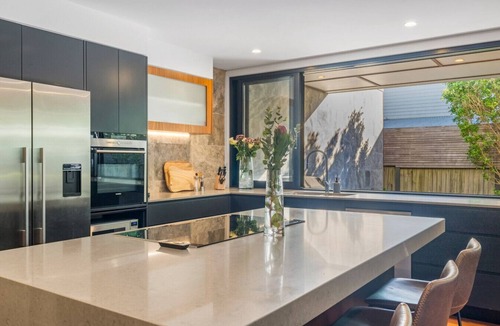 Suffolk Park House | Beachside retreat - Modern Luxe Living by the Sea