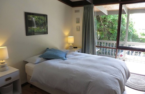 Lorne House | Beachview