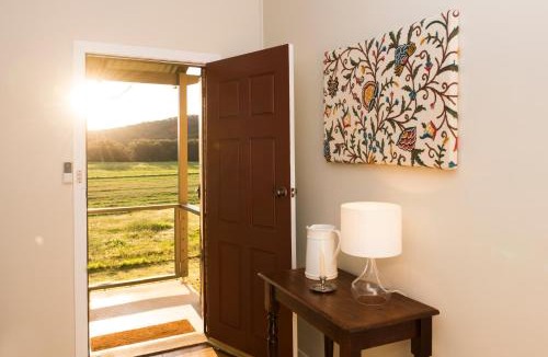 Galambine House | Beaudesert Cottage - Mudgee
