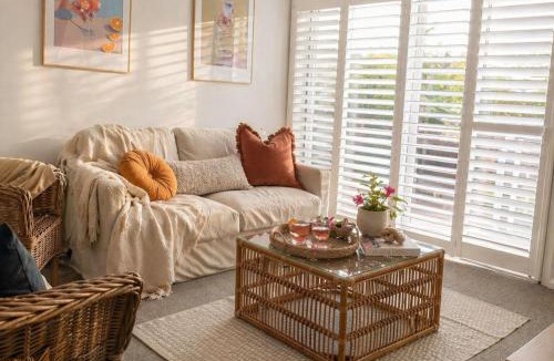 Salamander Bay Apartment | Beautifully Restyled 2 Bedroom Apartment - Oaks Pacific Blue - Sea Salt Escape