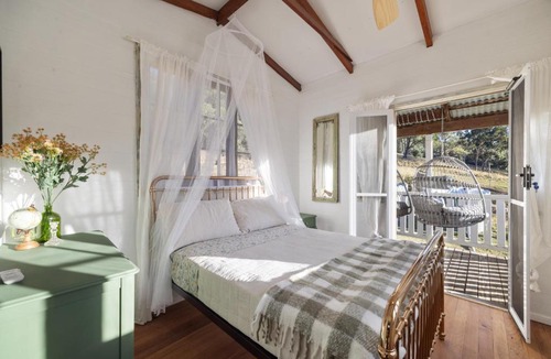 Conondale House | Bellbird Rise Off-Grid Cottage