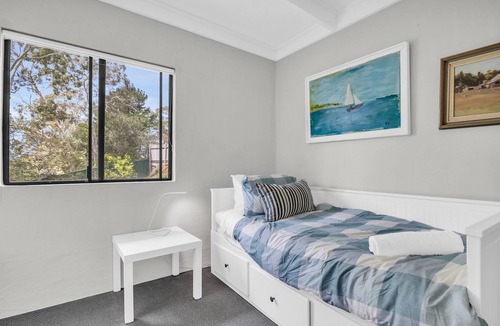 Eden Cabin | Bellbird Rise: Pet Friendly