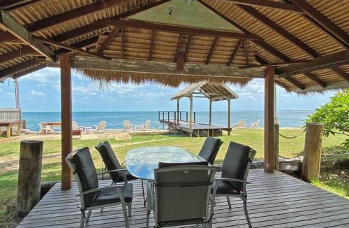 Amity Point Apartment | Belles on Ballow - Wombat Lodge