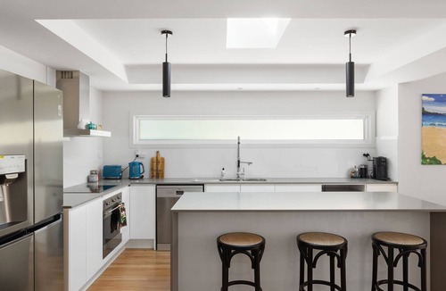 Nelson Bay House | Bentley Beach Villa, with swimming pool in Nelson Bay
