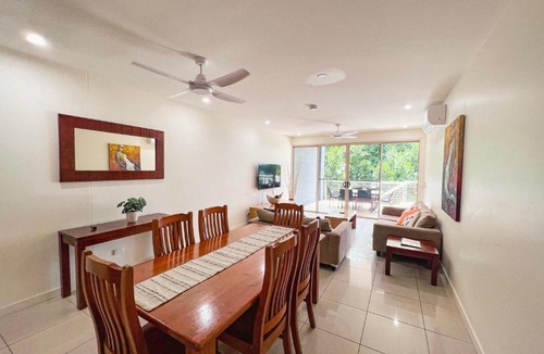 Mission Beach House | BHA 4 Beachfront Bliss