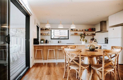 Bicheno House | Bichenobae, where coastal cool meets comfort and fun