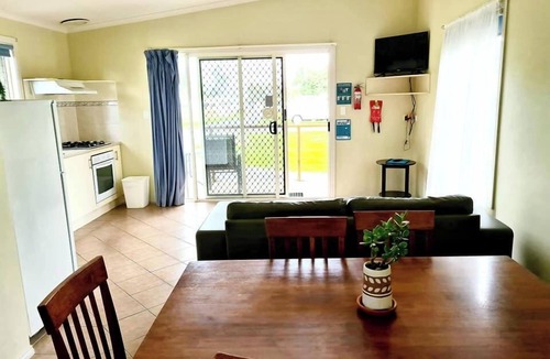 Lacepede RV Rental | BIG4 Kingston Foreshore Holiday Park
