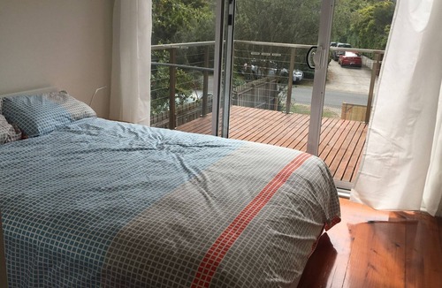 Blairgowrie House | Billy by the beach - walk to bay and shops