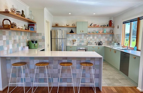 Baudin Beach House | Birdies Beach House - Relaxing & Cosy Beach house on Kangaroo Island