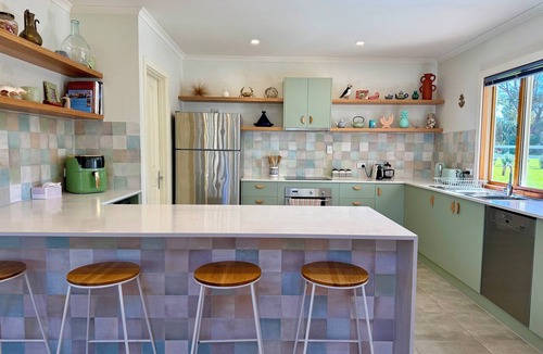 Baudin Beach House | Birdies Beach House - Relaxing & Cosy Beach house on Kangaroo Island