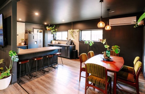 Bright House | Black Diamond - Pet Friendly, Magnesium Spa