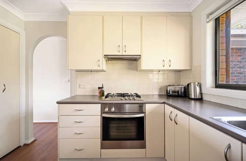 Terrigal House | “Blue Bird” – Oceanview, Spa & Games Room