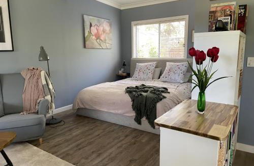 Indigo Valley House | Blue Gate Cottage