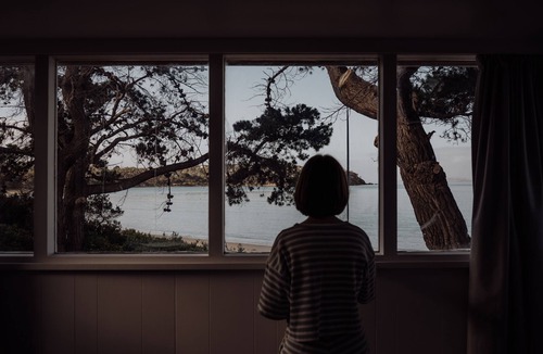 Dodges Ferry House | Blue Lagoon Beach House - Absolute Beachfront! Dodges Ferry
