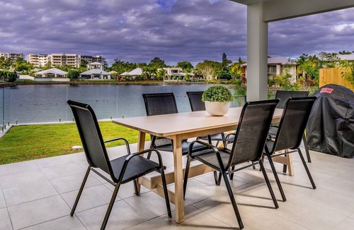 Trinity Beach Villa | Blue Lagoon Villa B in Trinity Beach