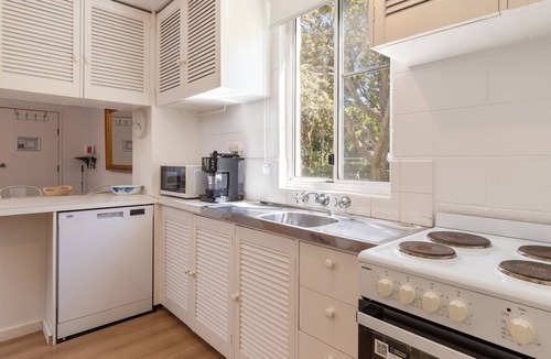 Boomerang Beach Villa | Blueys Beach Villa Manyana 11