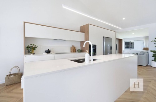 Lake Macquarie City Council House | Boat Harbour Haven - House only!