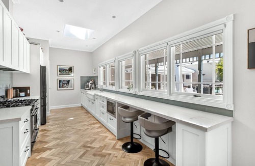 Newport House | Bombora House - A luxury home in the heart of Newport Beach