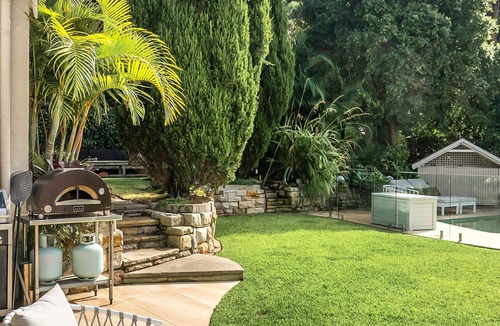 Newport House | Bombora House - A luxury home in the heart of Newport Beach