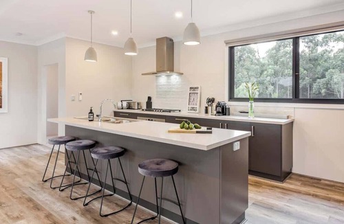 Wilyabrup House | Bonnie & Piper—Lakeside & Wine Country Living