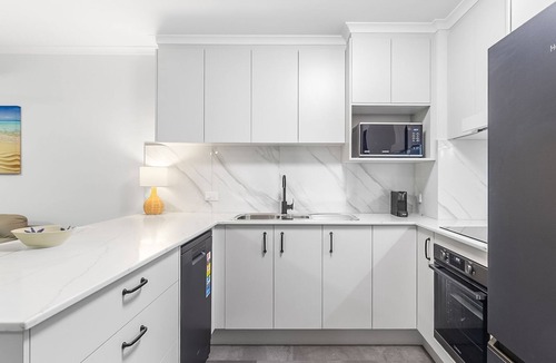 Mooloolaba Apartment | Book 4 nights and pay for 3 only, discount automatically applies