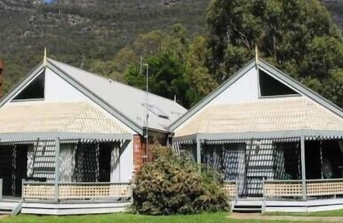 Halls Gap Villa | Boronia Peak Villas - Couples Villa