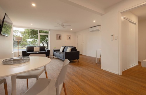 Warrnambool Apartment | Botanic Racecourse Apartments