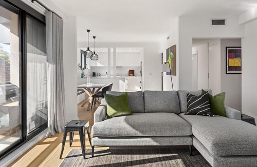 South Yarra Apartment | Boutique Stays - Elmtree
